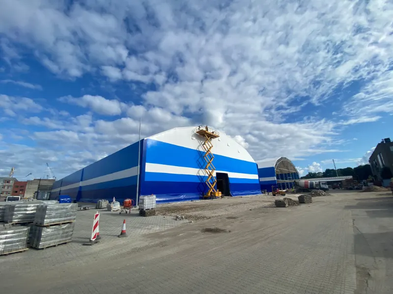 Riga Nordic Terminal PVC angāri ar režģa karkasu